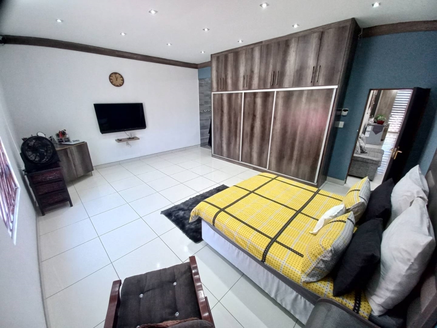 7 Bedroom Property for Sale in Ladybrand Free State